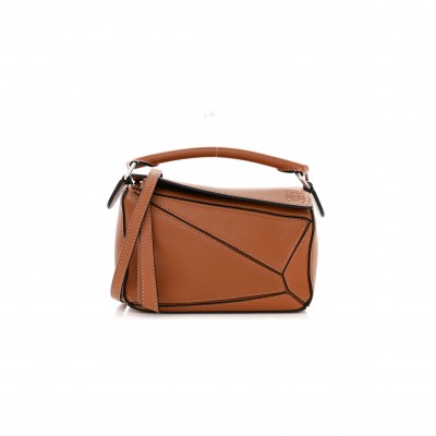 LOEWE CALFSKIN MINI PUZZLE BAG TAN (18*12.5*8cm)