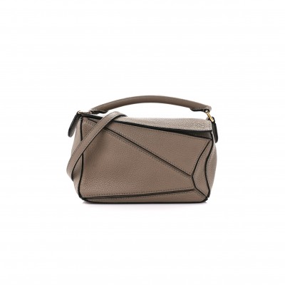LOEWE CALFSKIN MINI PUZZLE BAG SAND MINK (18*12.5*8cm)