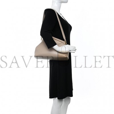 FENDI SHINY NAPPA MEDIUM FENDI FIRST NUVOLA (30*25*11cm)