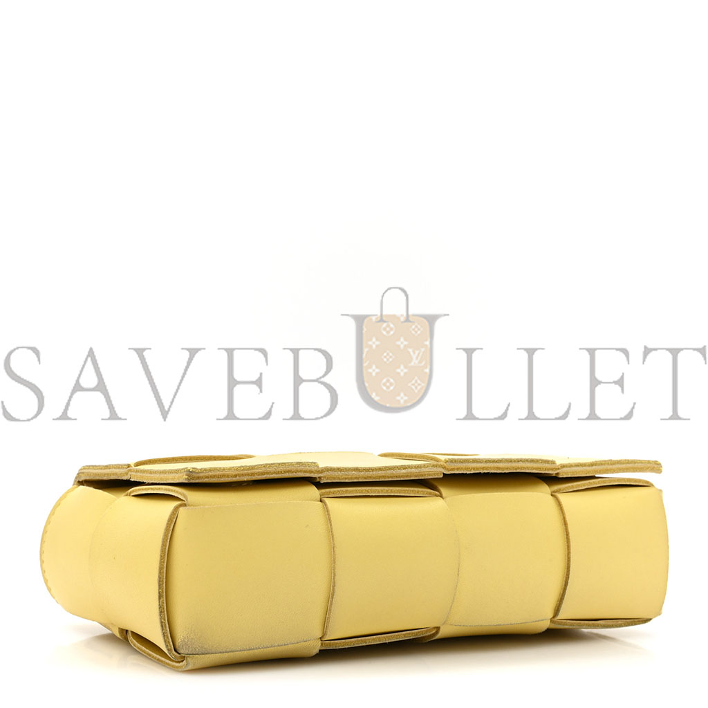 BOTTEGA VENETA NAPPA MAXI INTRECCIO THE BELT CASSETTE BAG BUTTER (18*11*5cm) BOTTEGA VENETA NAPPA MAXI INTRECCIO THE BELT CASSETTE BAG BUTTER (18*11*5cm)
