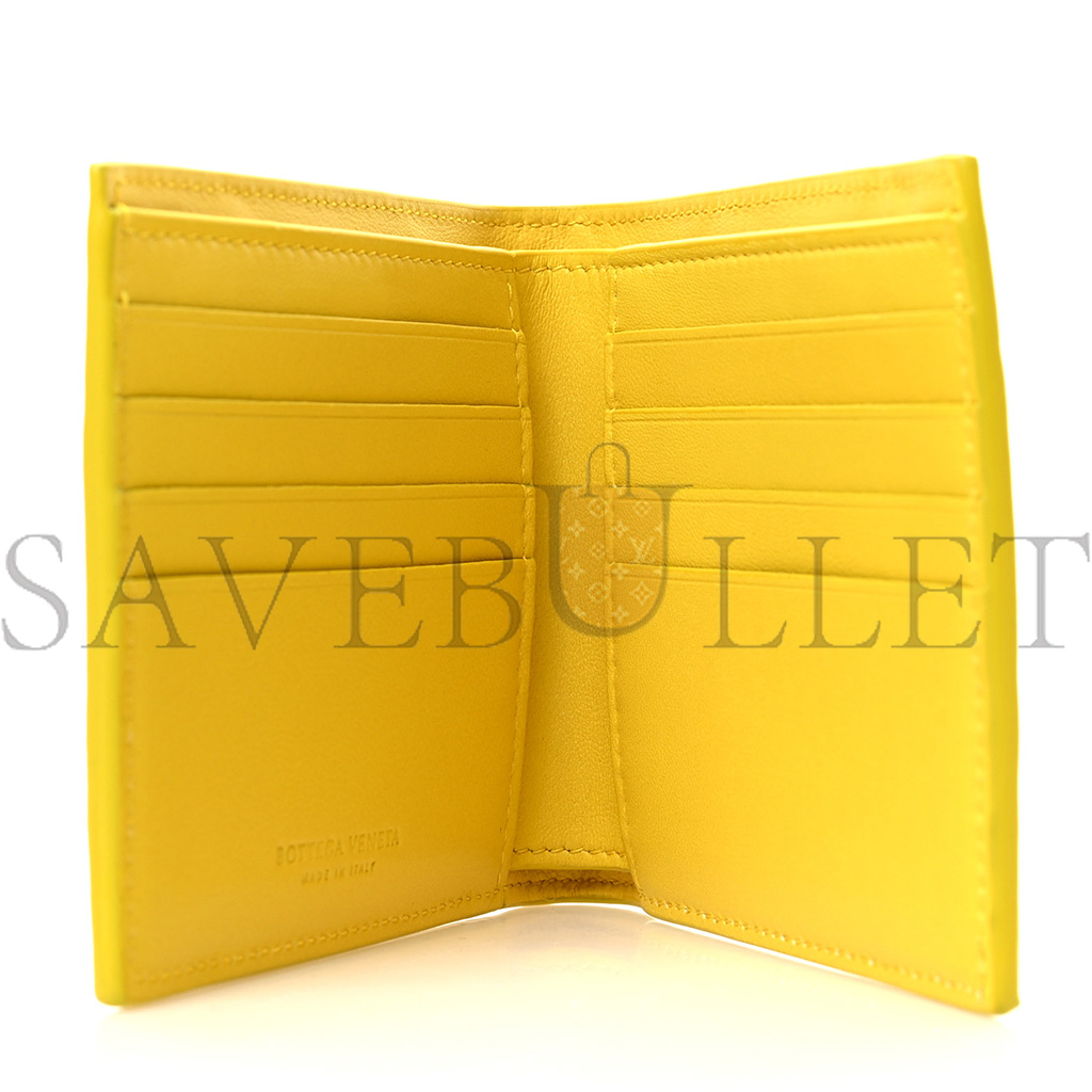 BOTTEGA VENETA NAPPA MAXI INTRECCIATO BI FOLD WALLET BUTTERCUP (11*10*2cm) BOTTEGA VENETA NAPPA MAXI INTRECCIATO BI FOLD WALLET BUTTERCUP (11*10*2cm)