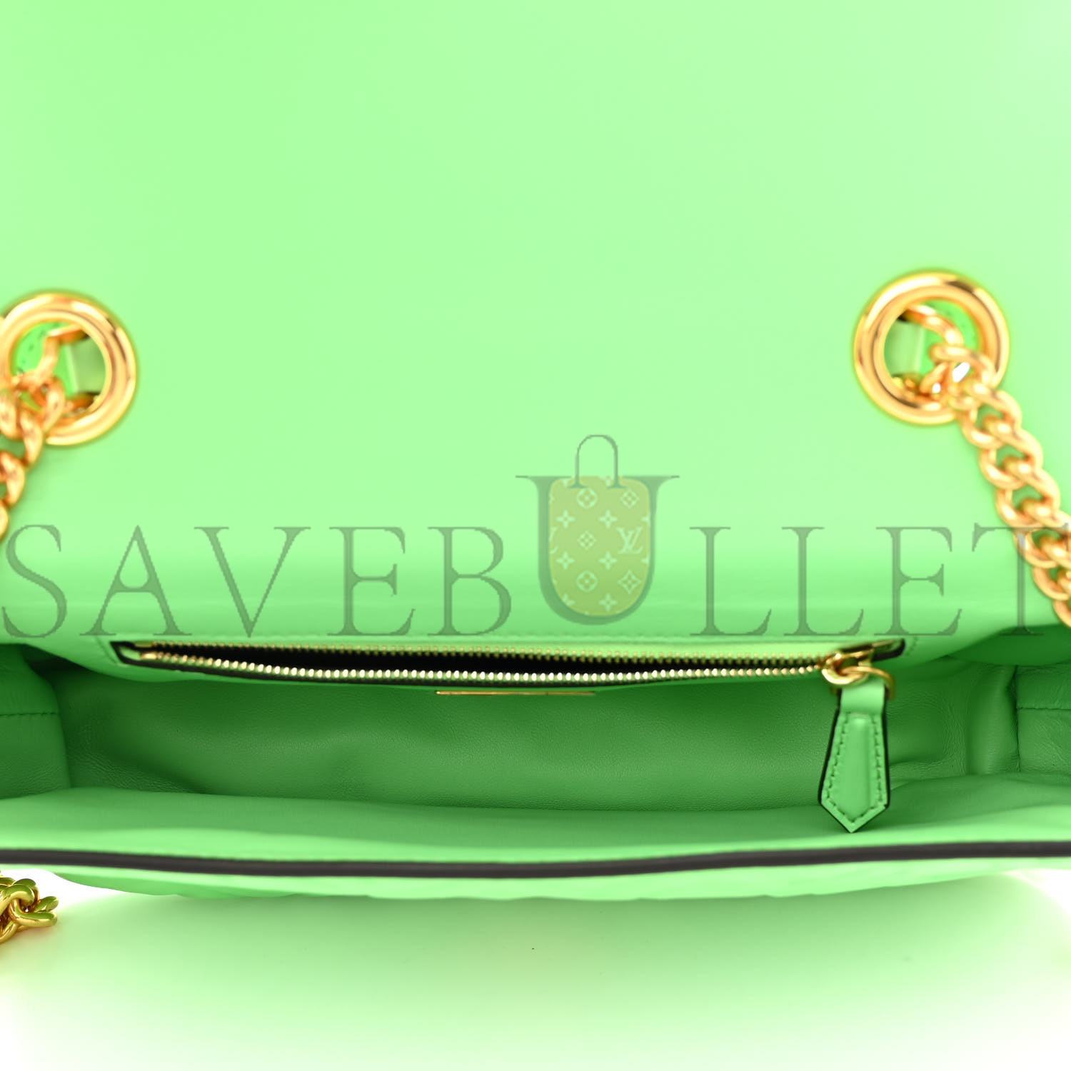 FENDI NAPPA SMALL FF EMBOSSED MIDI CHAIN BAGUETTE EDAMAME (22*14*6cm) FENDI NAPPA SMALL FF EMBOSSED MIDI CHAIN BAGUETTE EDAMAME (22*14*6cm)